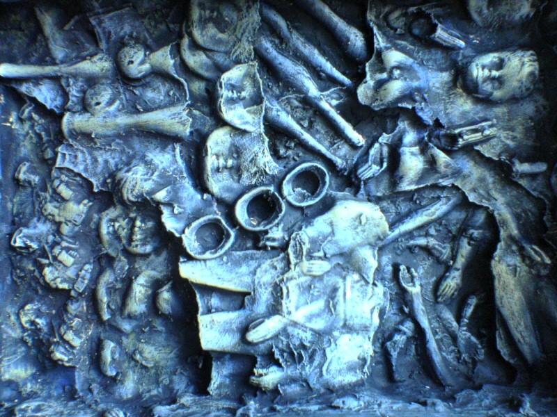 Photo - Open Grave (Detail) - Open Grave - Non-Conformity 2001 - © Sarah Myerscough