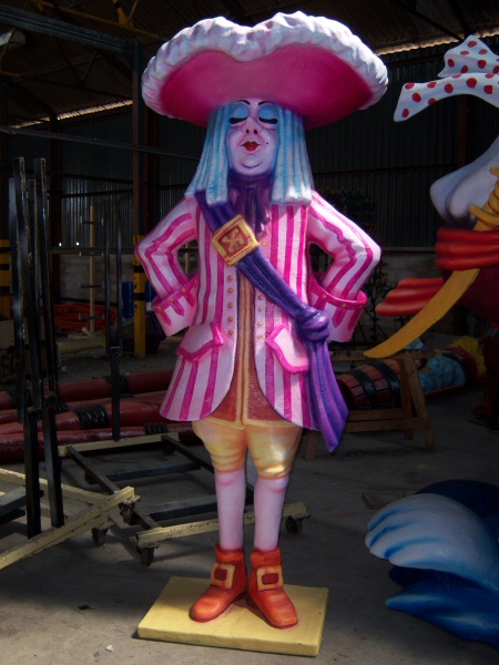 Photo - 2009 Repaint (3 of 5) - A dandy character forced to walk the plank - Pirate Tableau 2006 - Blackpool Illuminations Gallery - &copy; Sarah Myerscough