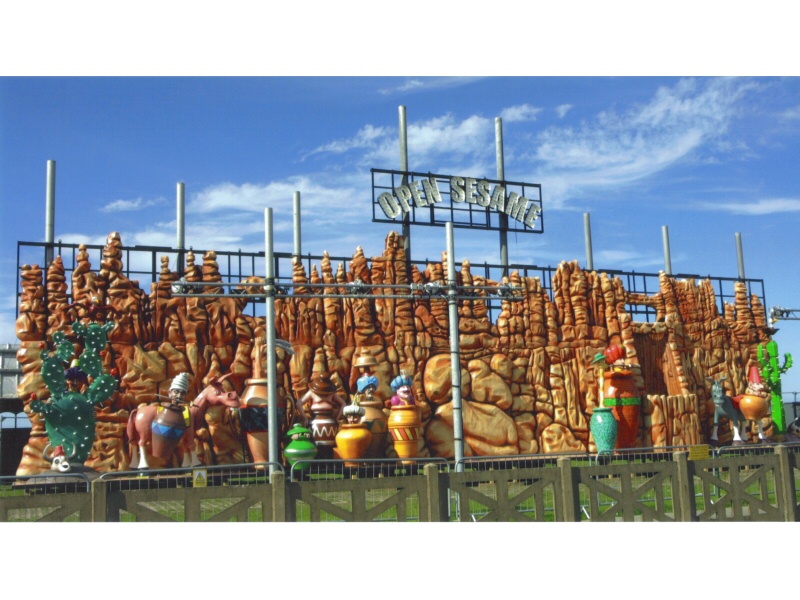 Photo - The nearly complete tableau on the cliffs at Bispham - Ali Baba 2005 - Blackpool Illuminations Gallery - © Sarah Myerscough