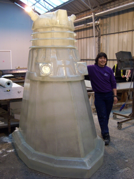 Photo - Dalek Road Feature (3 of 7) - Fibreglassed Dalek with creator Shoichi Yasuda - Dr Who 2008 - Blackpool Illuminations Gallery - © Sarah Myerscough