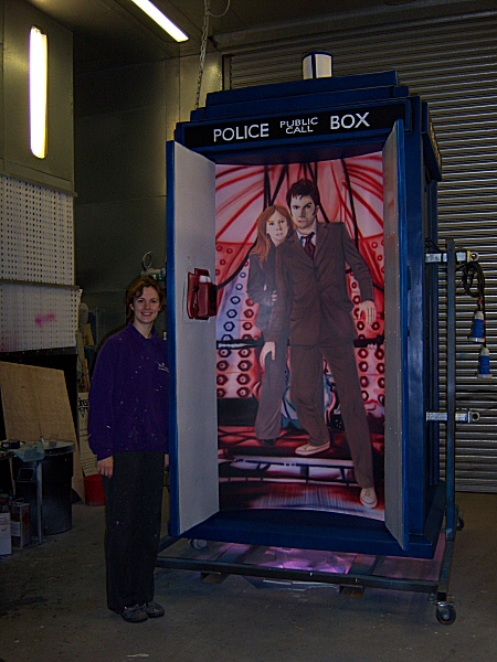 Photo - Tardis Road Feature - Sarah Myerscough (me) with completed feature showing inside doors - Dr Who 2008 - Blackpool Illuminations Gallery - © Sarah Myerscough